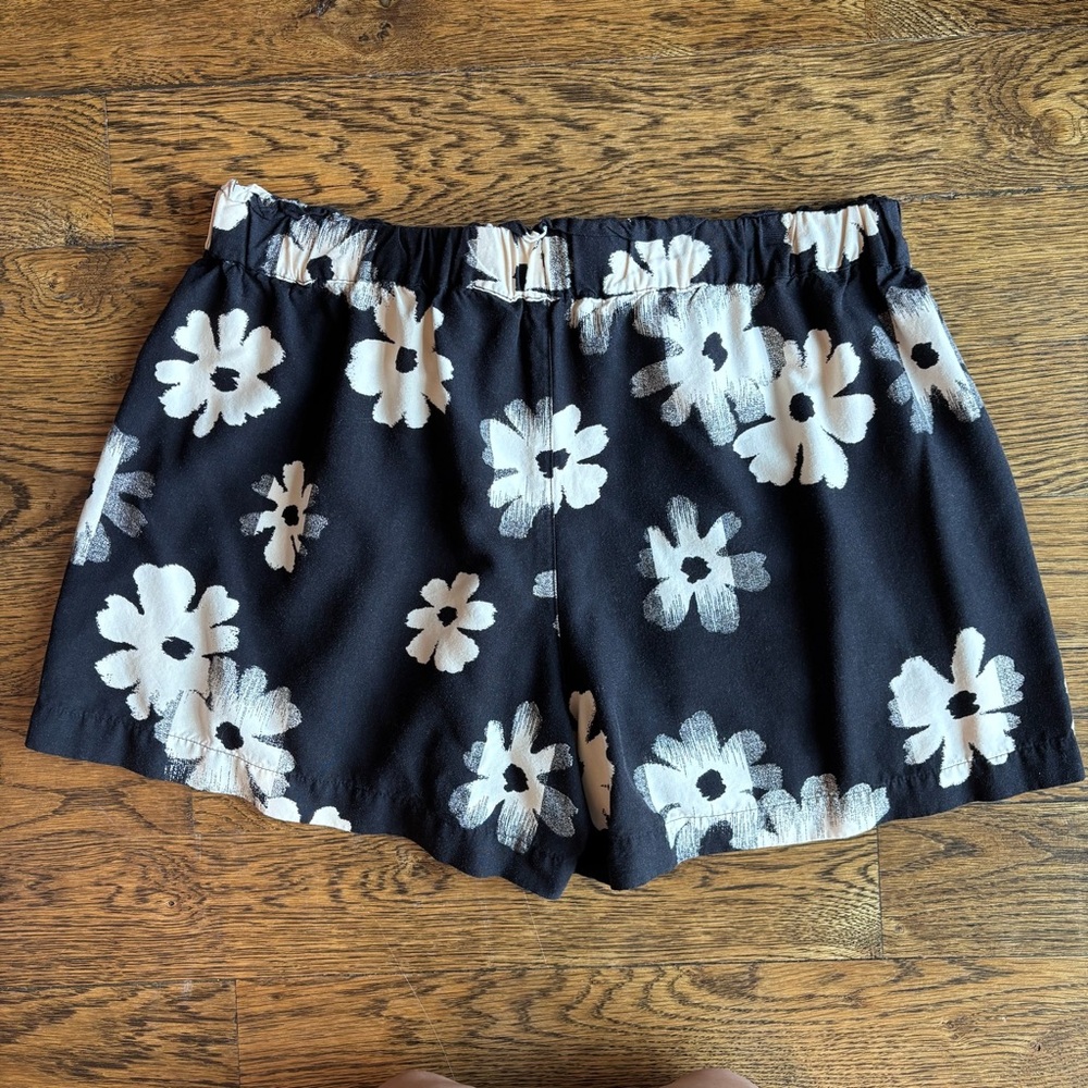 Madewell Black Floral Tie-Waist High-Rise Shorts Size Medium Flowy Boho Summer - Picture 7 of 7